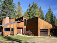 4 bedroom 3.5 bath home has plenty of additional space with a large family room